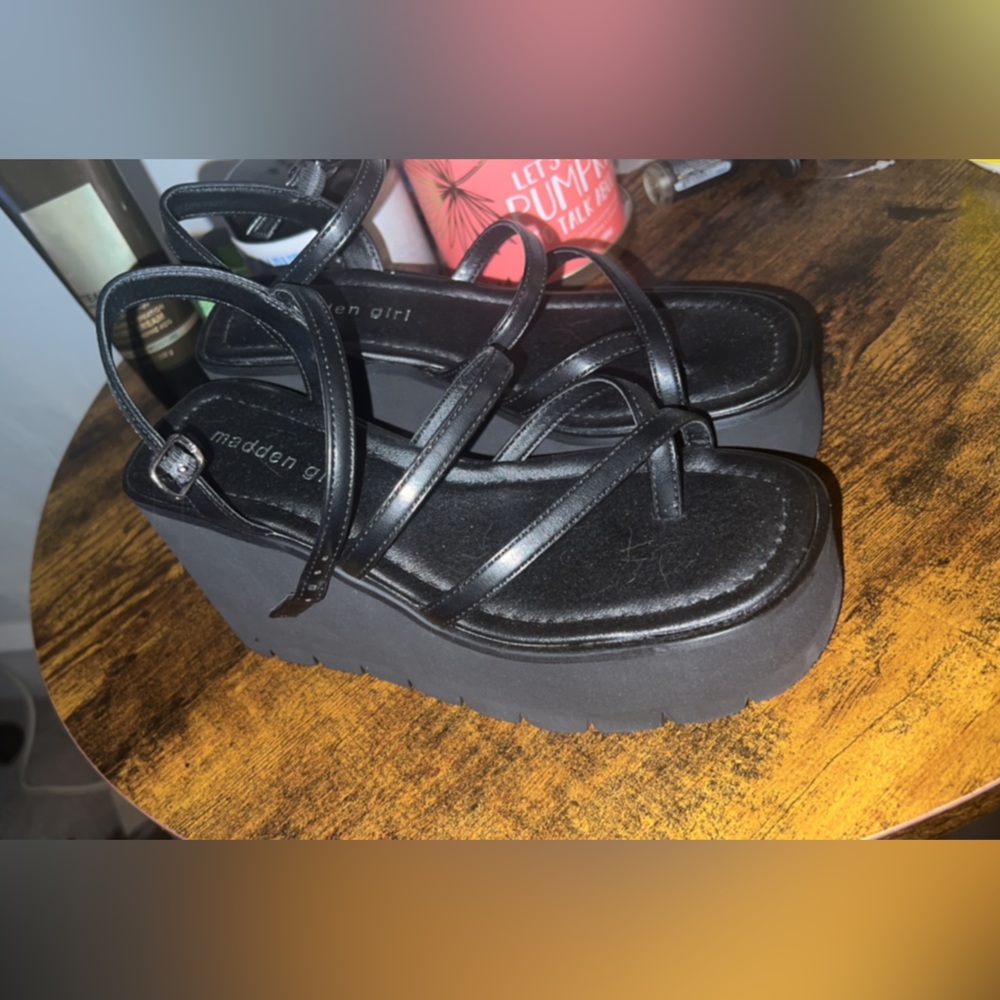 Womens platform sandals